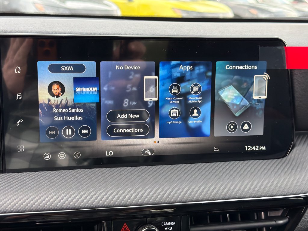 New 2026 Nissan Kicks SR FWD image 24