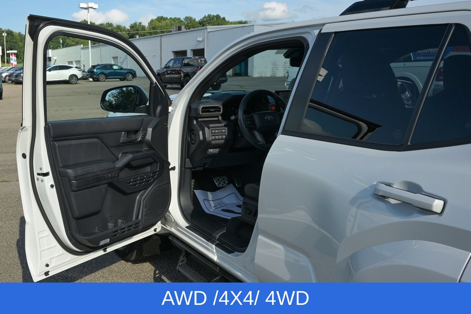 Used 2025 Toyota 4Runner TRD Sport Premium AWD/4WD image 13