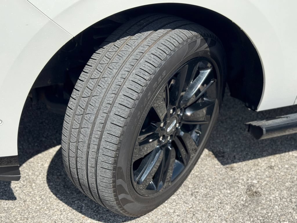 Used 2024 Lincoln Navigator L Reserve AWD/4WD image 44