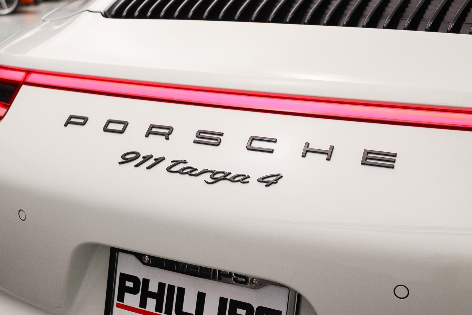 Used 2019 Porsche 911 Targa 4 AWD/4WD image 21