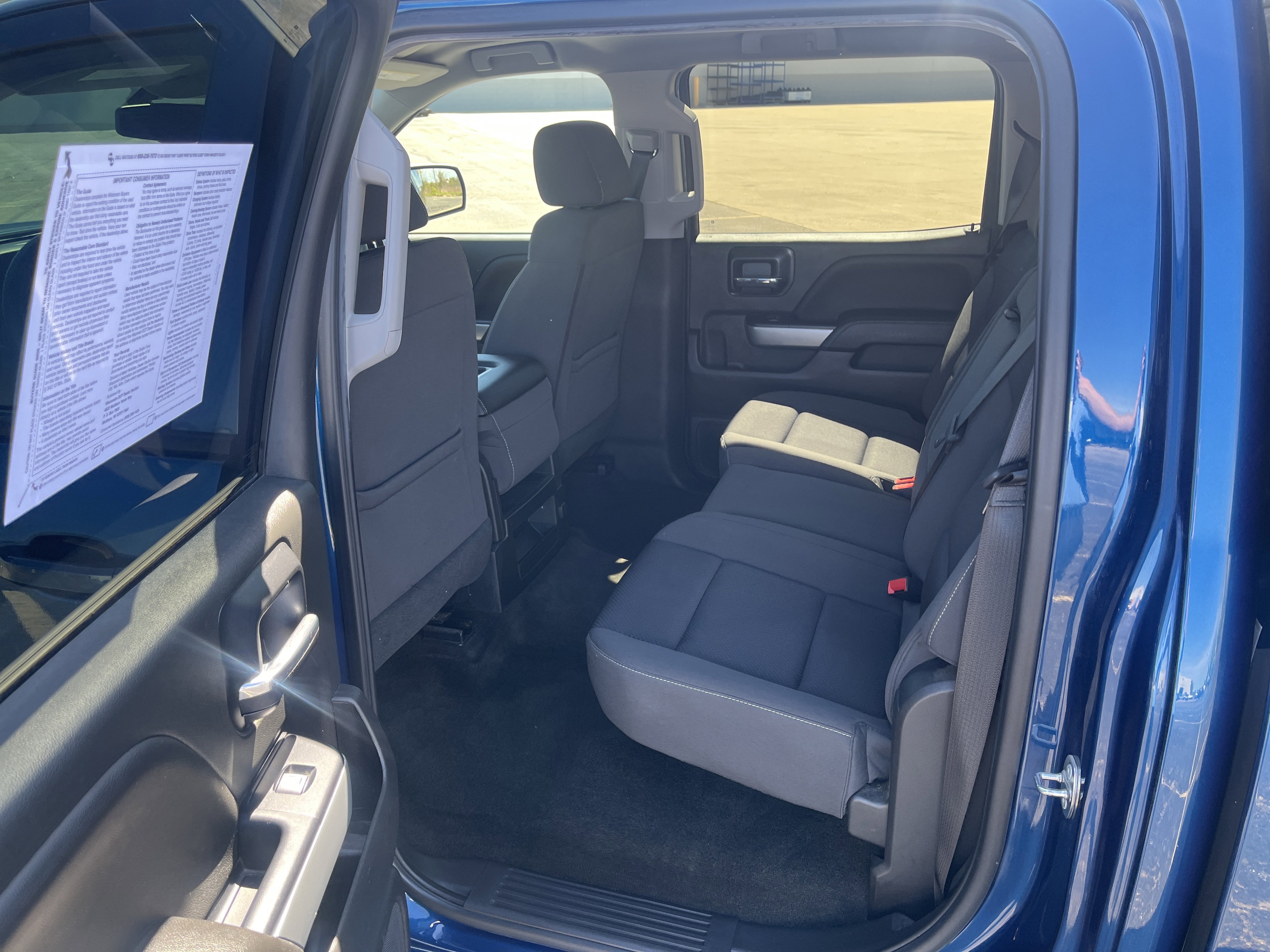 Used 2018 Chevrolet Silverado 1500 LT w/ All Star Edition AWD/4WD image 12