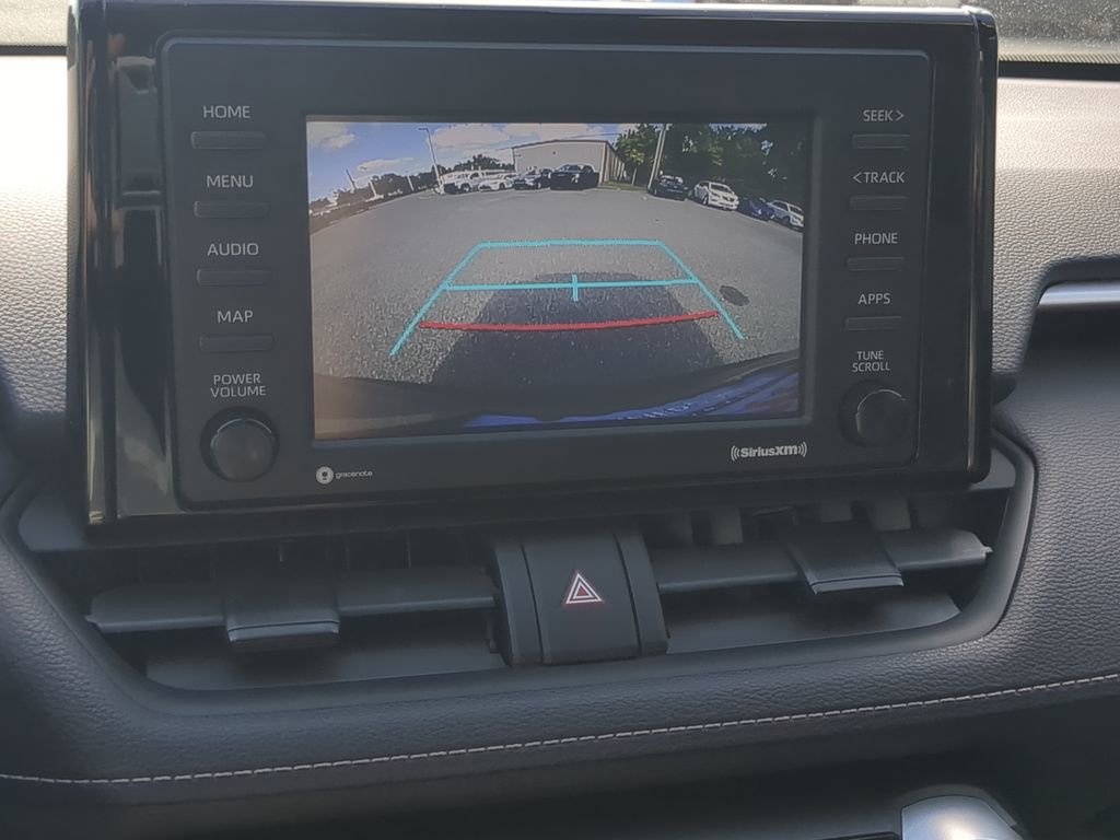 Used 2021 Toyota RAV4 XLE w/ Convenience Package image 27