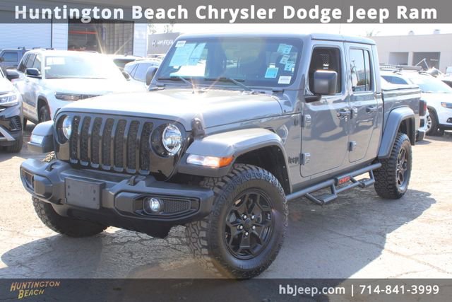 Used 2021 Jeep Gladiator Willys image 12