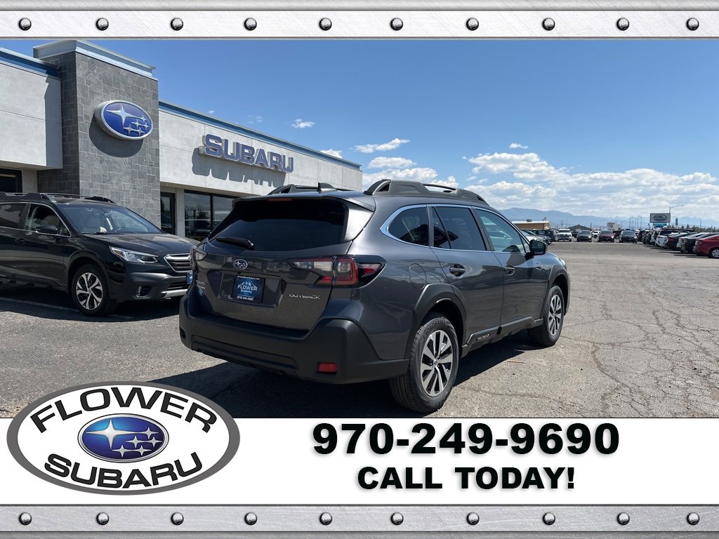 New 2025 Subaru Outback Premium image 7