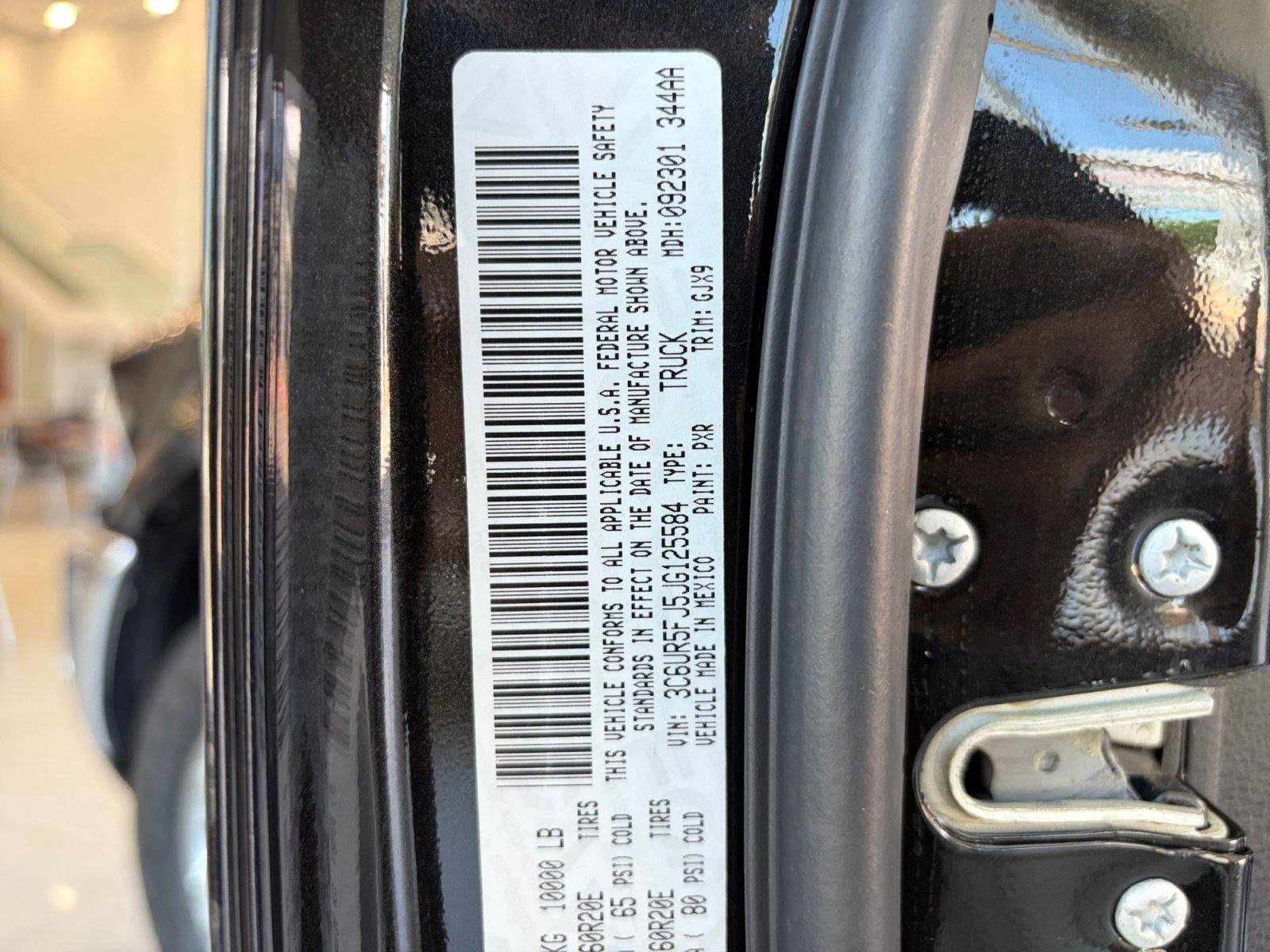 Used 2018 RAM 2500 Laramie AWD/4WD image 30