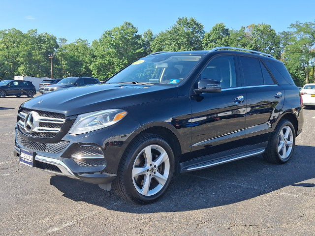 Used 2019 Mercedes-Benz GLE 400 4MATIC image 3