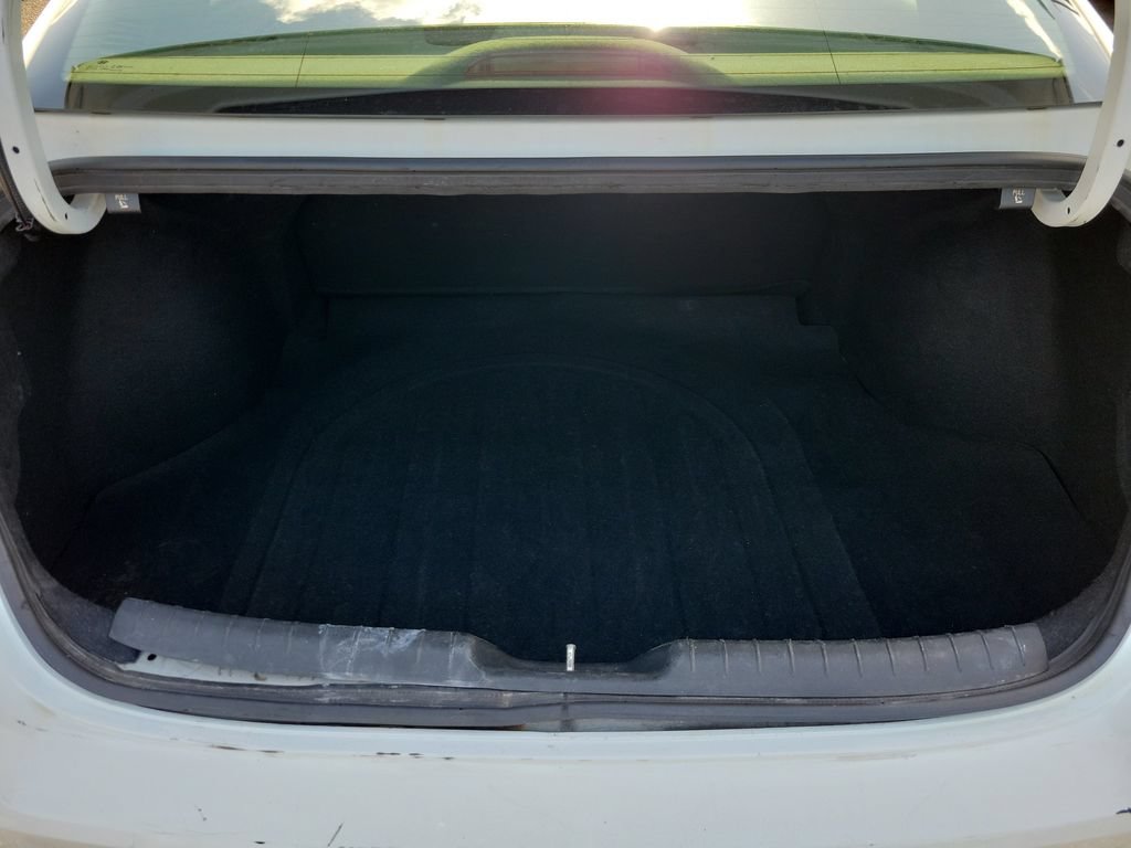 Used 2023 Hyundai Elantra SEL FWD image 7