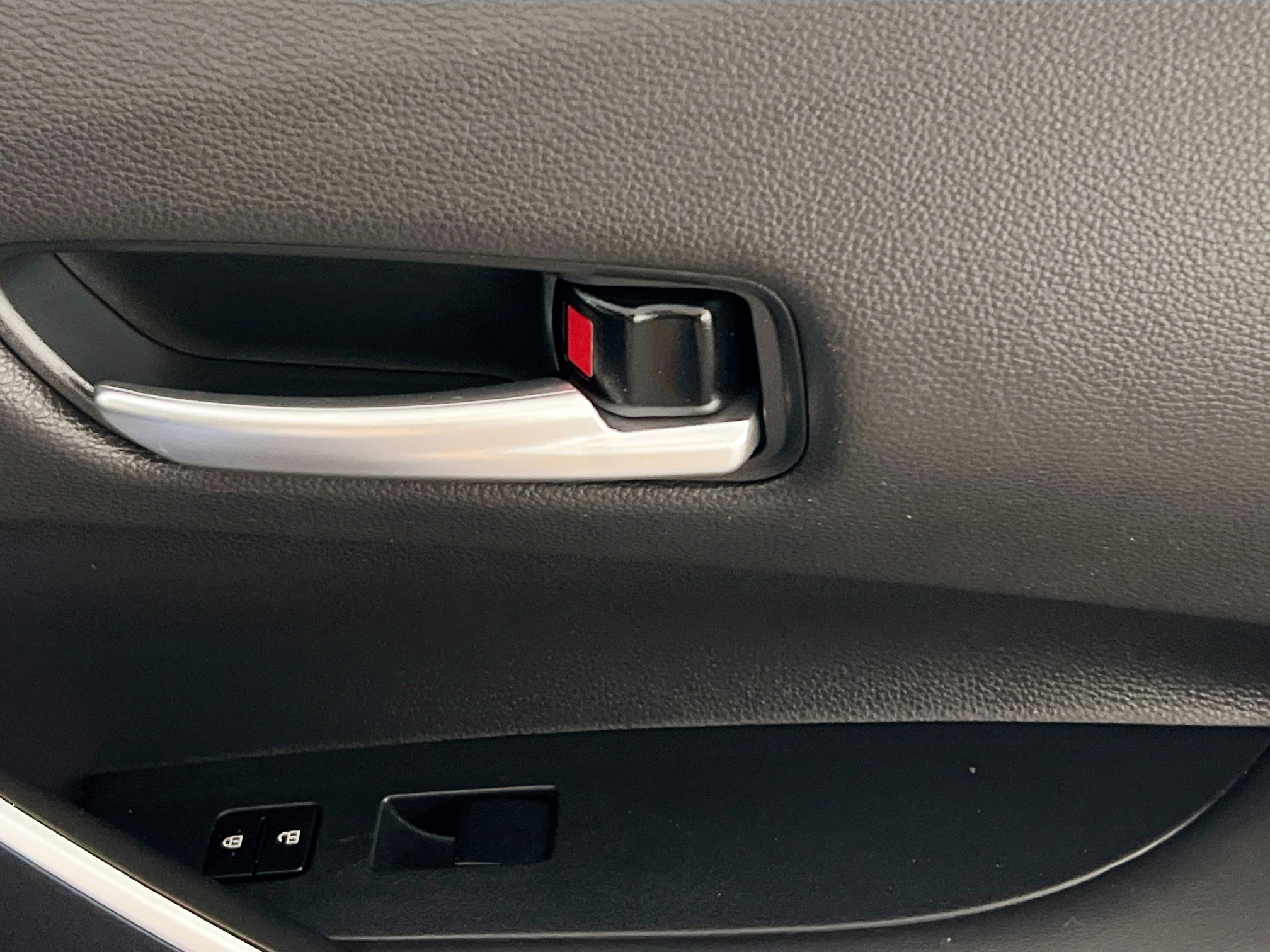 Used 2023 Toyota Corolla SE image 31