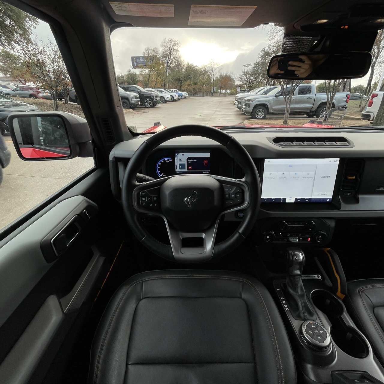 Used 2023 Ford Bronco Badlands image 11