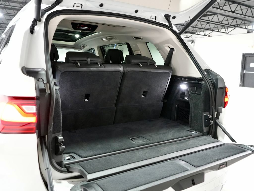 Used 2020 BMW X7 xDrive40i w/ Premium Package image 10