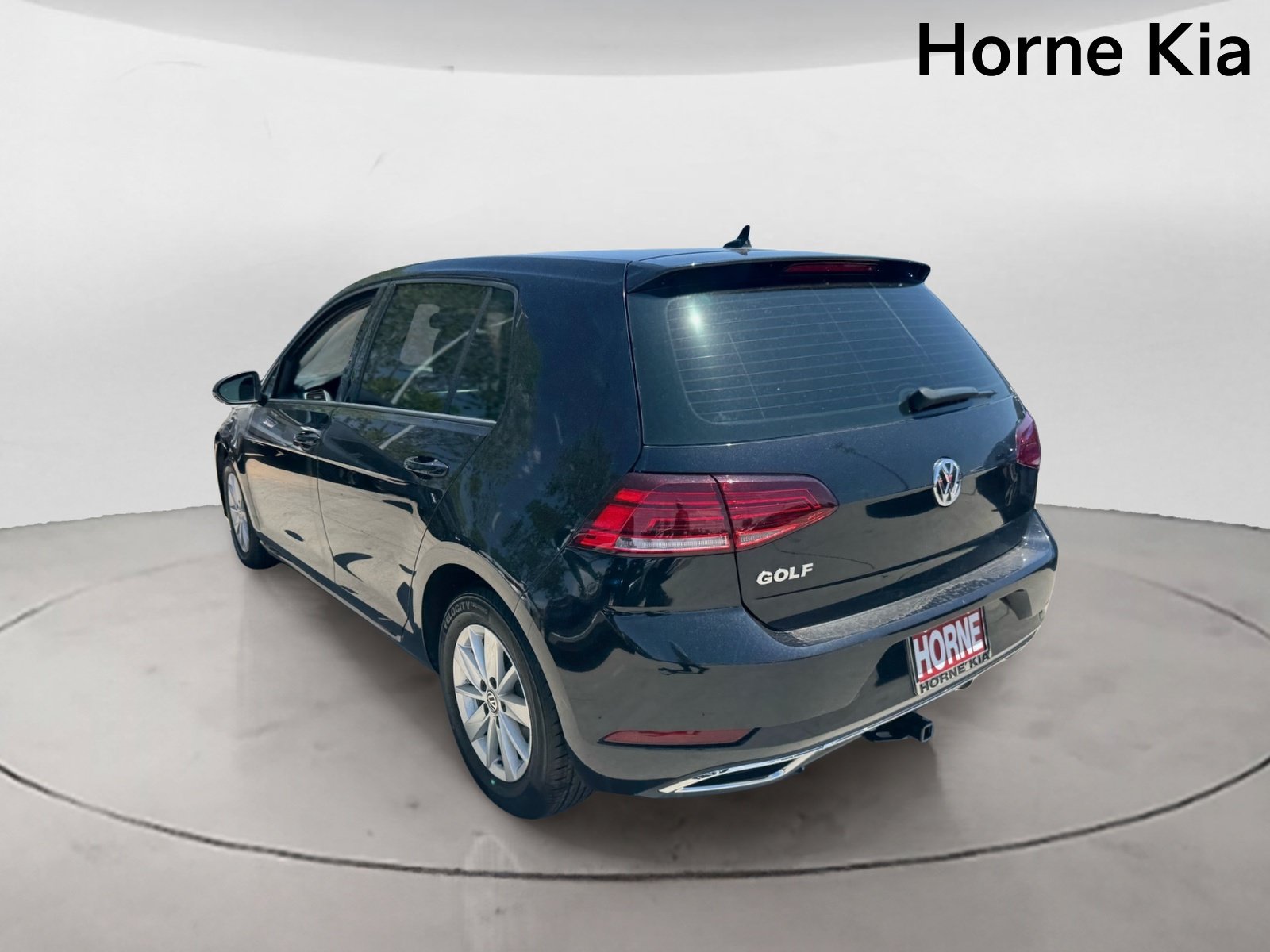 Used 2019 Volkswagen Golf S FWD image 6
