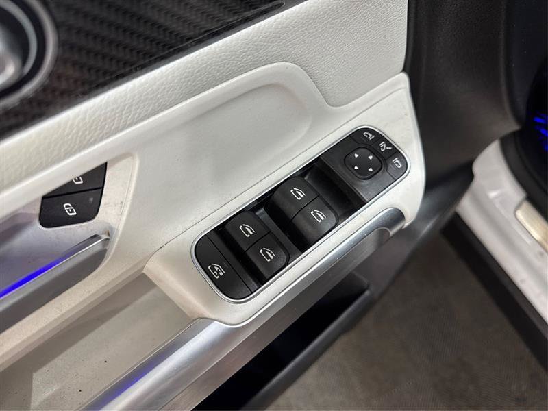 Used 2020 Mercedes-Benz GLB 250 4MATIC image 33