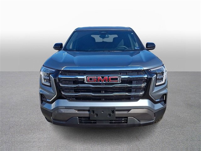 Used 2026 GMC Terrain Elevation image 2