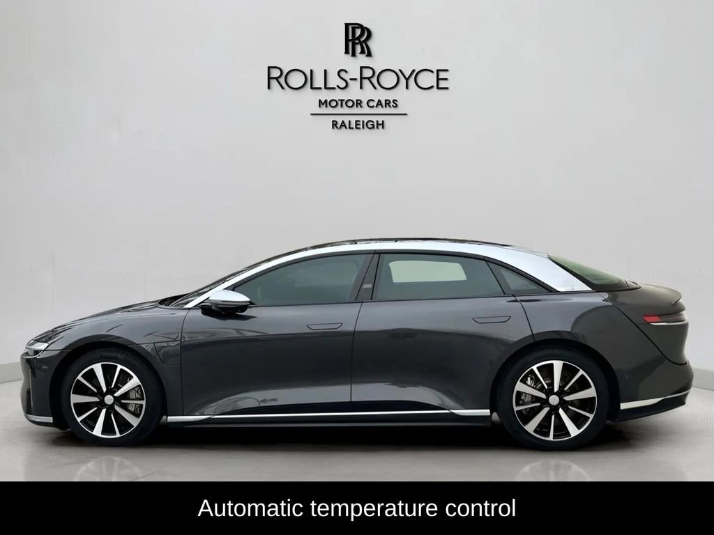 Used 2023 Lucid Air Grand Touring image 8