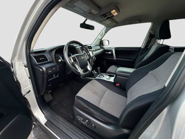 Used 2014 Toyota 4Runner SR5 image 20