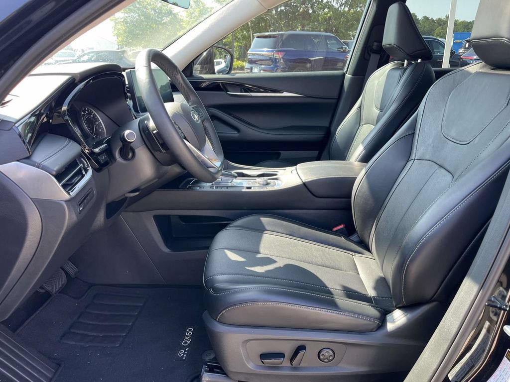 Used 2025 INFINITI QX60 Pure FWD image 15