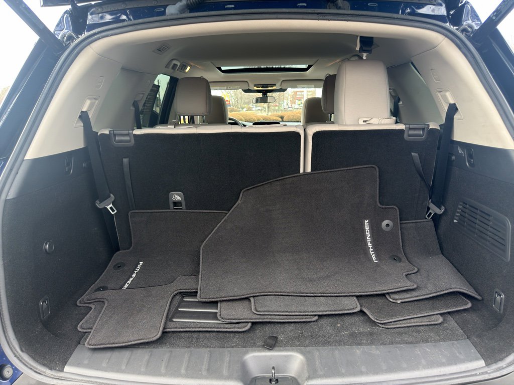 Certified 2022 Nissan Pathfinder SV w/ SV Premium Package image 33