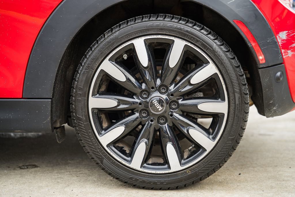 Used 2019 MINI Cooper S image 16