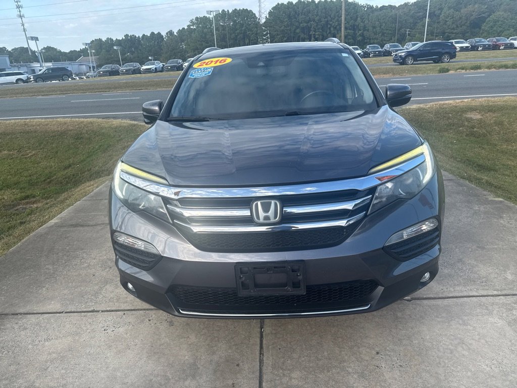 Used 2016 Honda Pilot Touring image 3