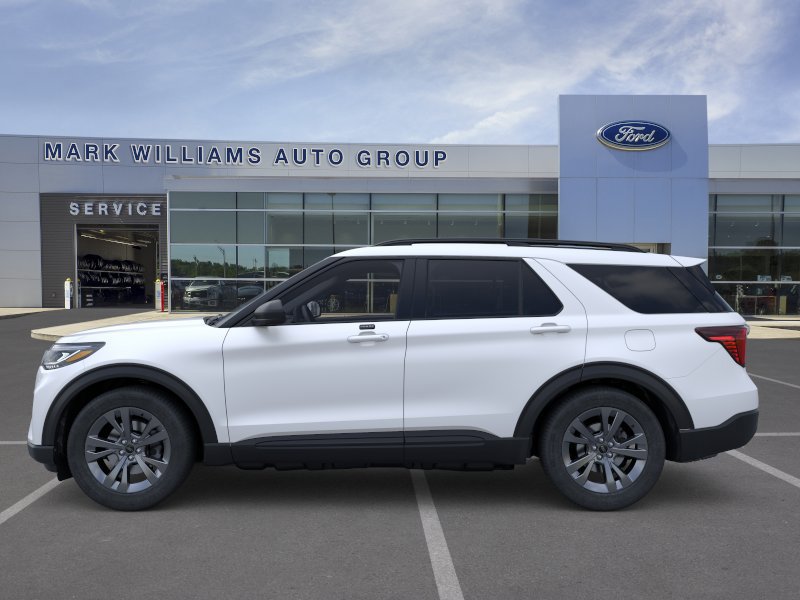 New 2026 Ford Explorer Active image 3
