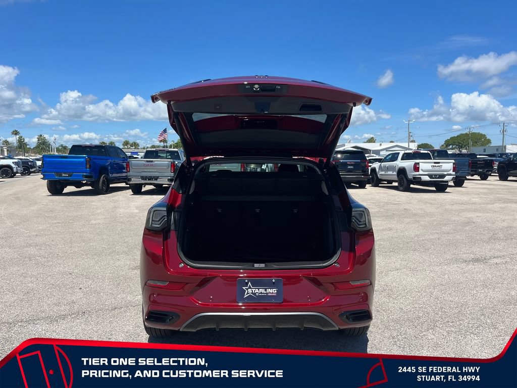 Used 2024 Buick Encore GX Avenir w/ Avenir Technology Package FWD image 16