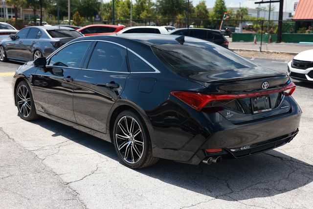 Used 2019 Toyota Avalon Touring FWD image 8