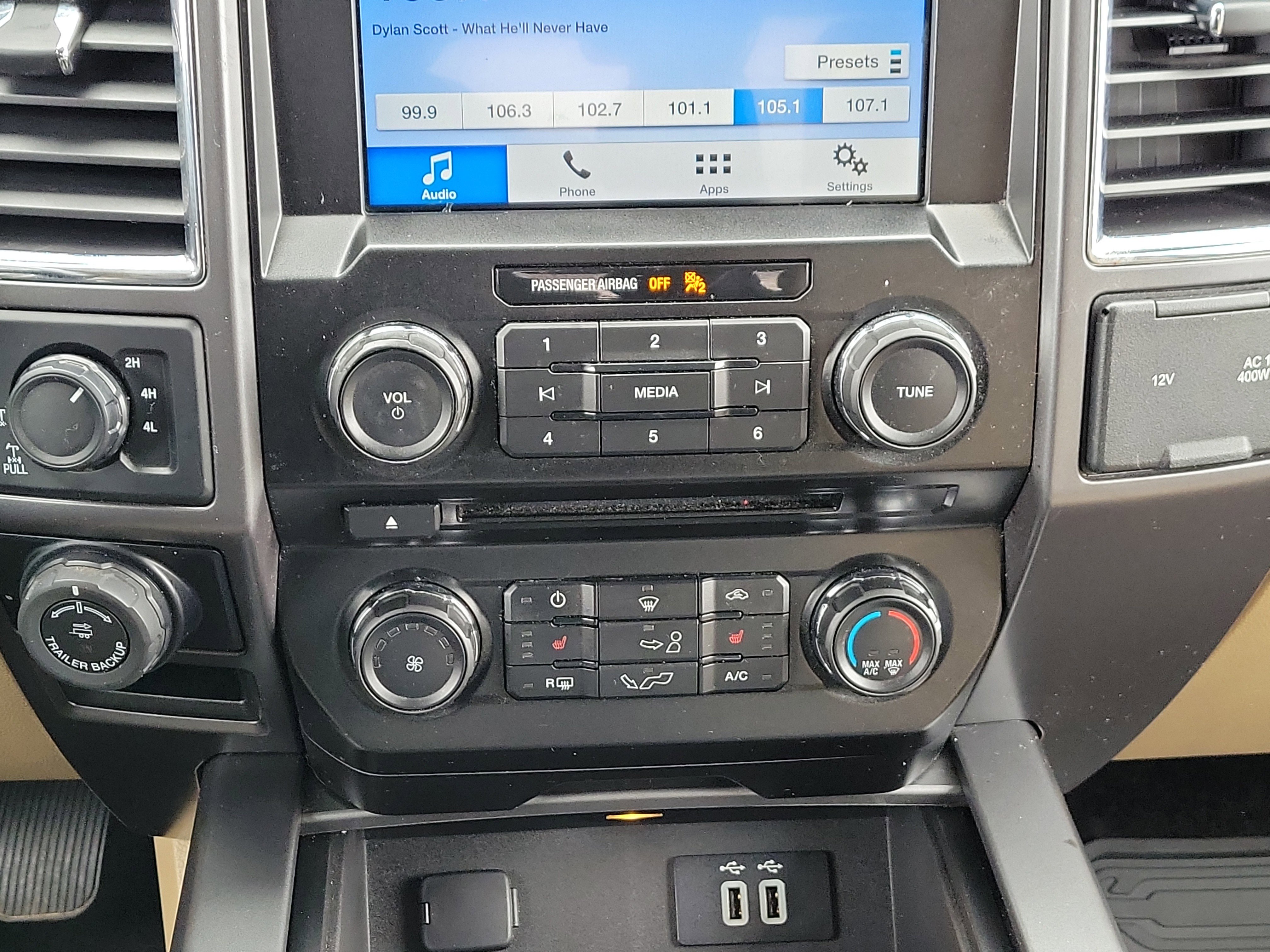 Used 2016 Ford F150 XLT w/ Equipment Group 302A Luxury image 30