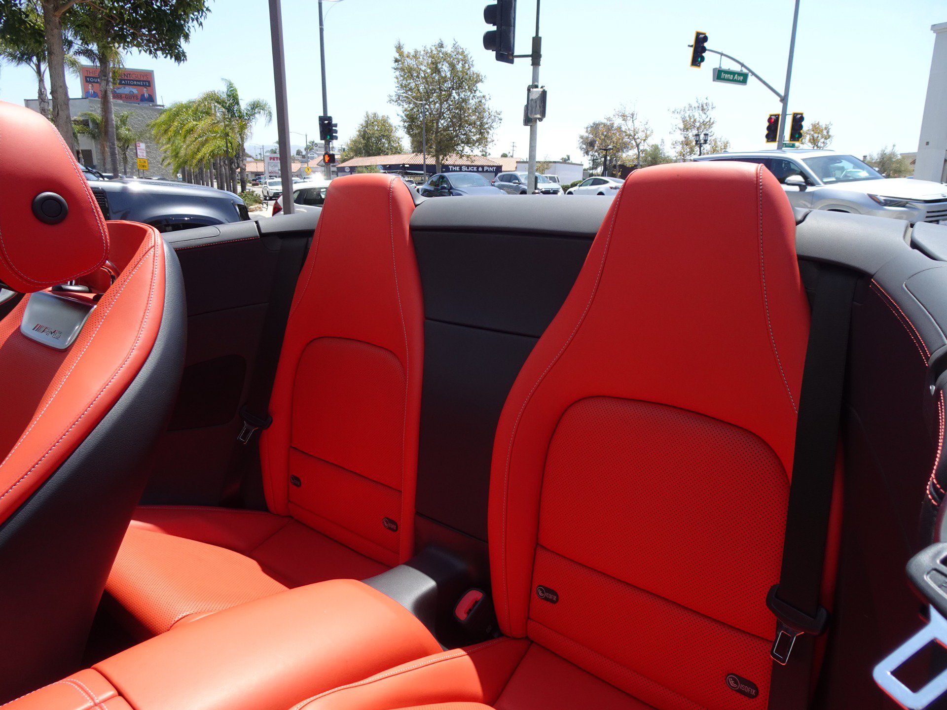 Used 2022 Mercedes-Benz SL 63 AMG 4MATIC w/ Driver Assistance Package image 14