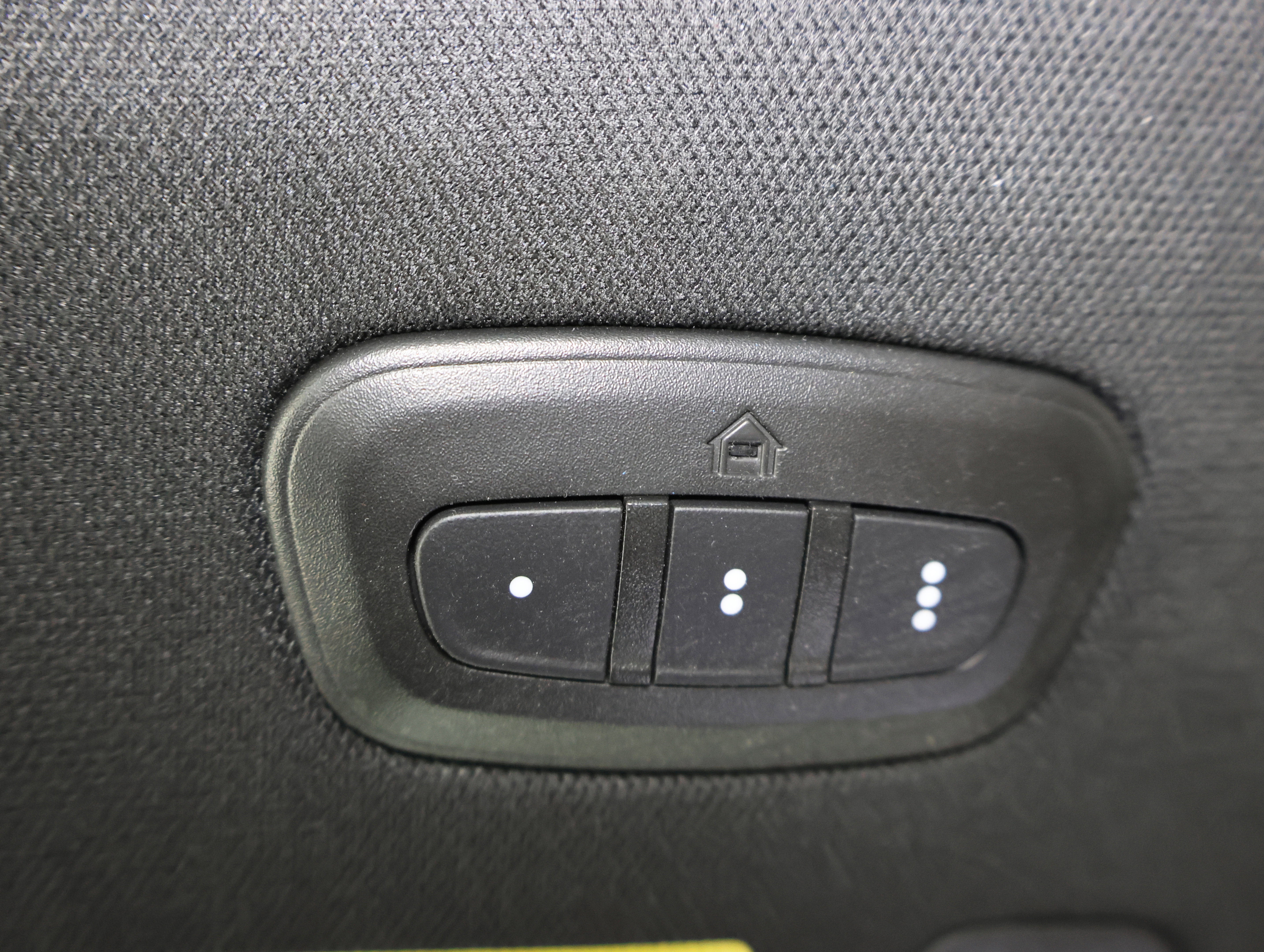 Used 2023 Jeep Grand Cherokee Limited image 47