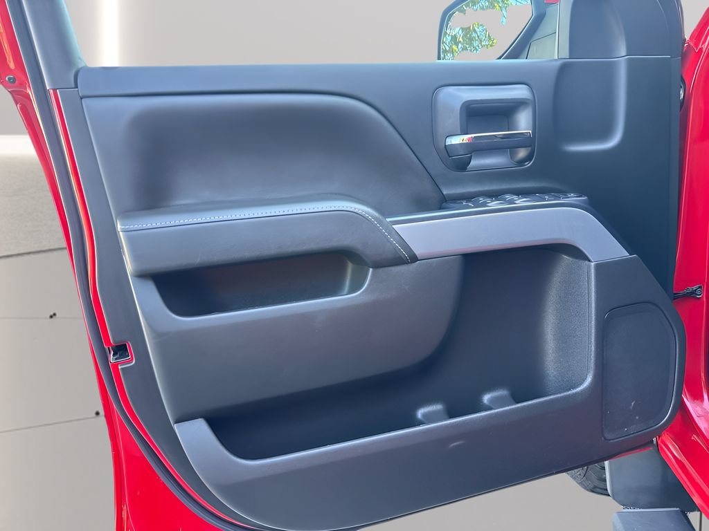 Used 2018 Chevrolet Silverado 1500 LT w/ All Star Edition AWD/4WD image 18