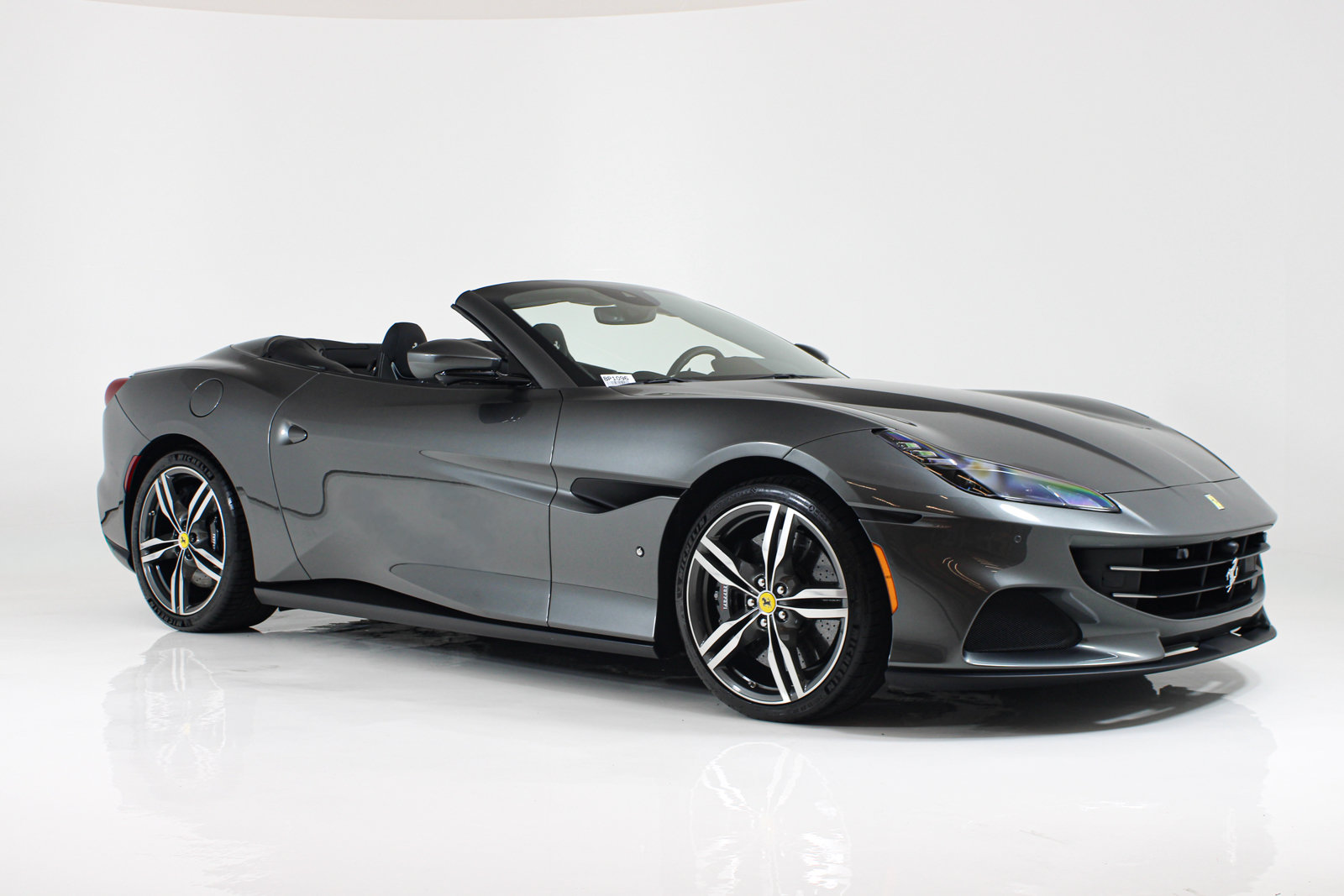 Certified 2023 Ferrari Portofino M RWD image 16