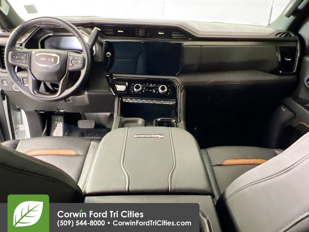 Used 2025 GMC Sierra 3500 AT4 w/ AT4 Premium Plus Package image 7