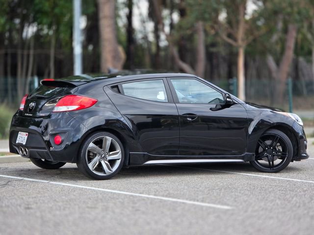 Used 2015 Hyundai Veloster Turbo FWD image 8