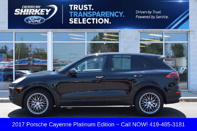 Used 2017 Porsche Cayenne Platinum Edition AWD/4WD image 2