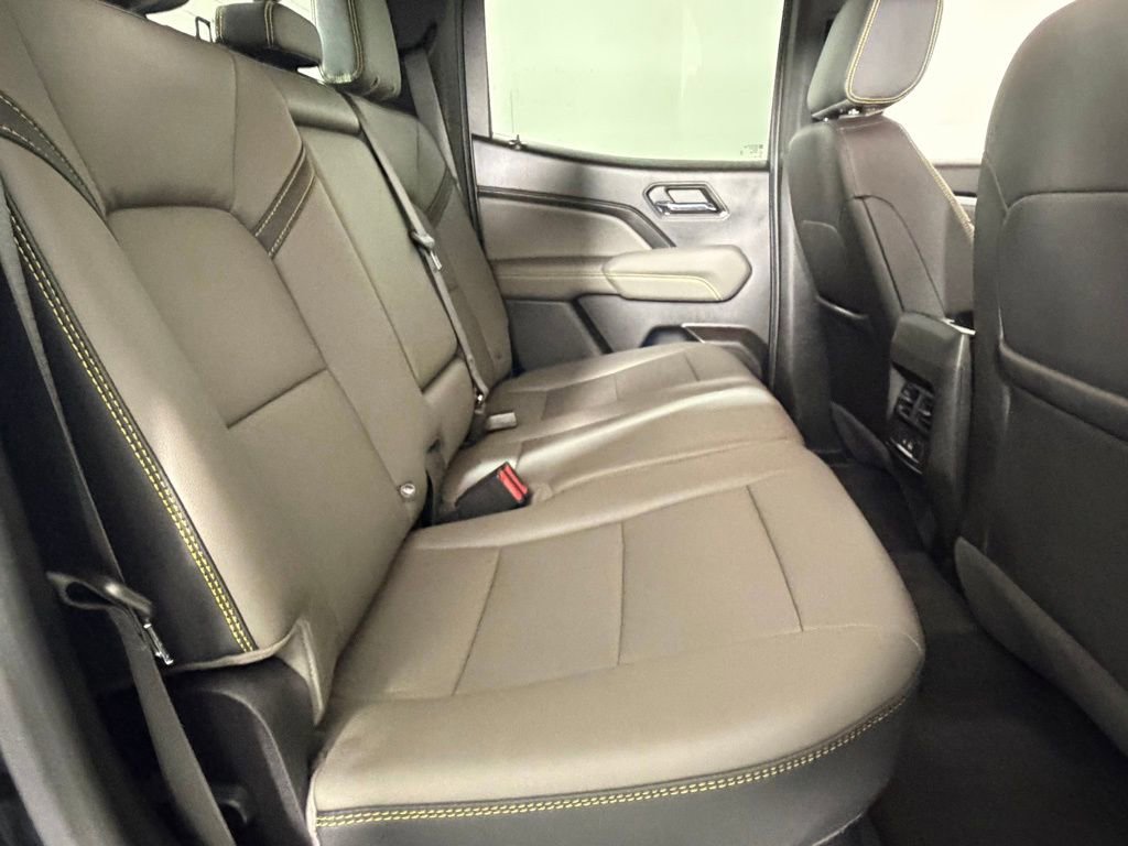 Used 2023 Chevrolet Colorado ZR2 w/ ZR2 Convenience Package III image 28