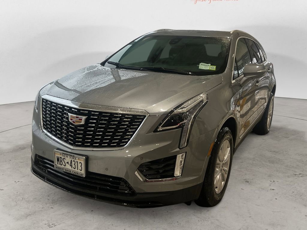 New 2026 Cadillac XT5 Luxury image 1