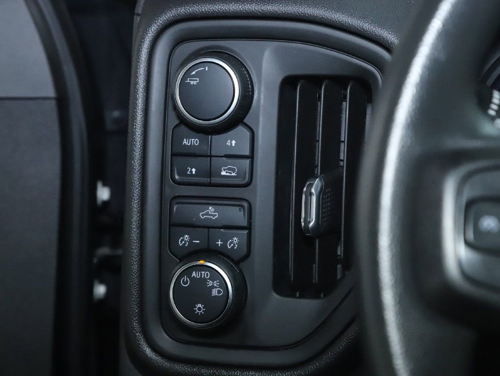 Used 2021 Chevrolet Silverado 1500 Custom image 23