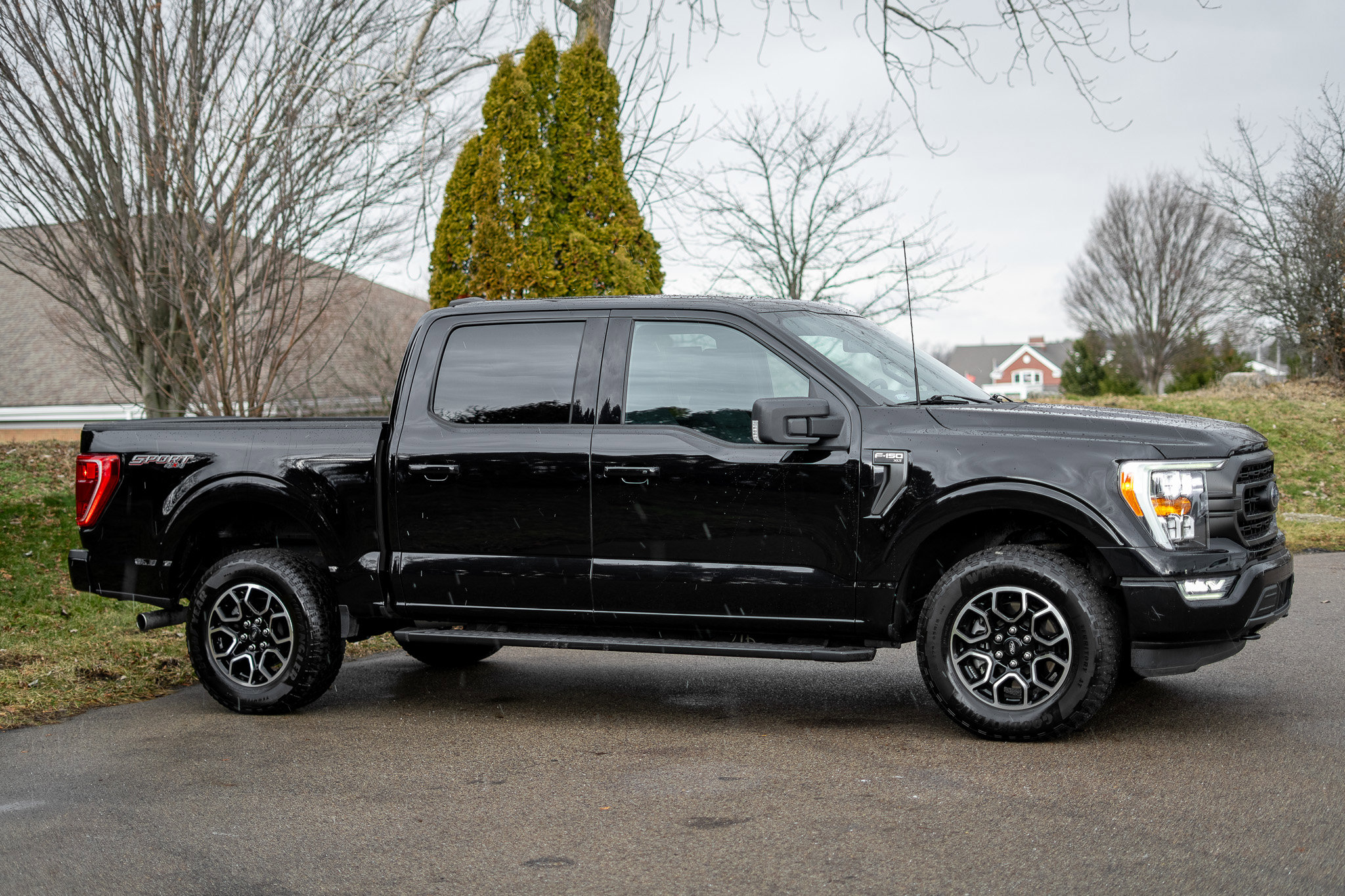 Used 2023 Ford F150 XLT w/ Equipment Group 302A High image 4