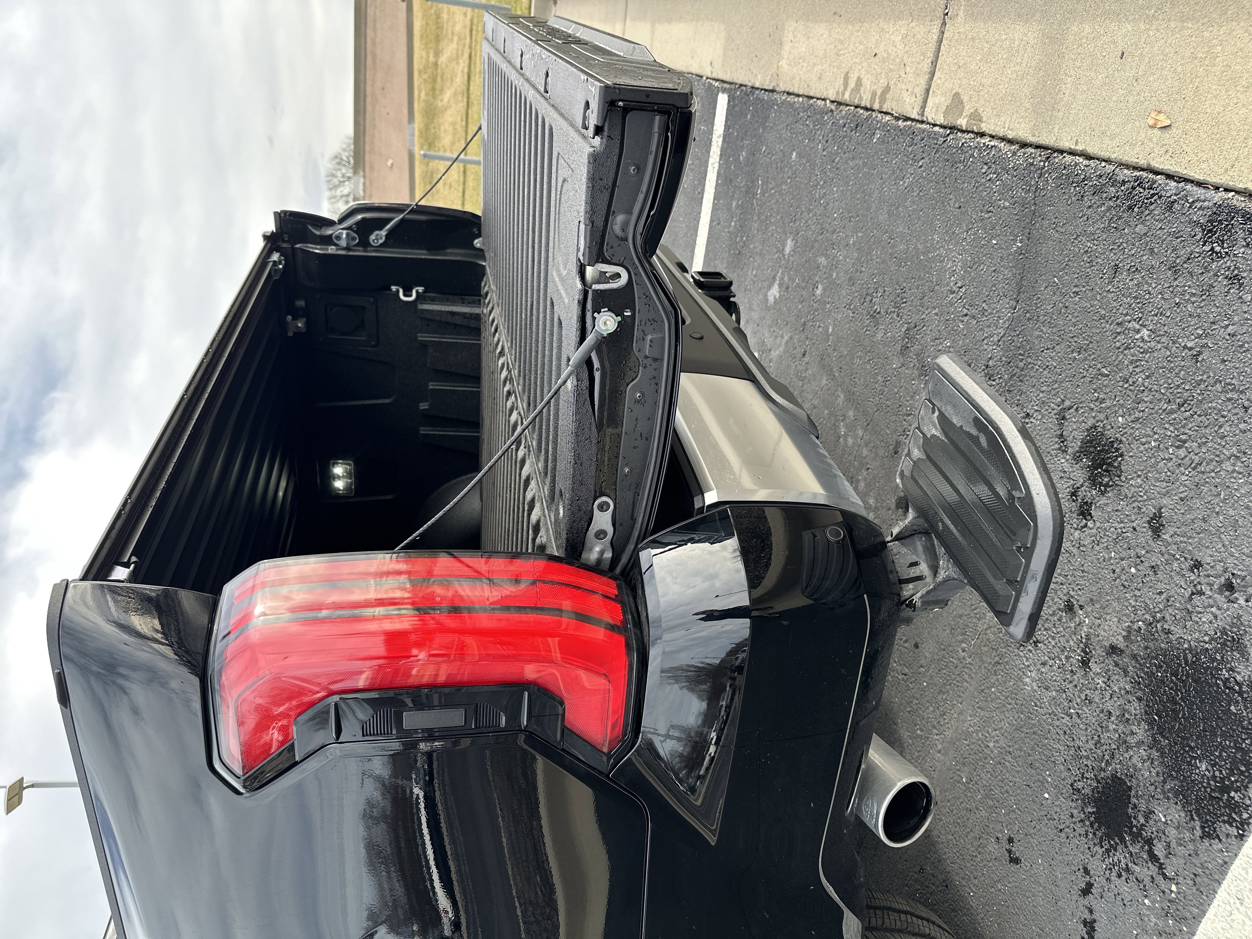 Certified 2025 Toyota Tundra Capstone image 35