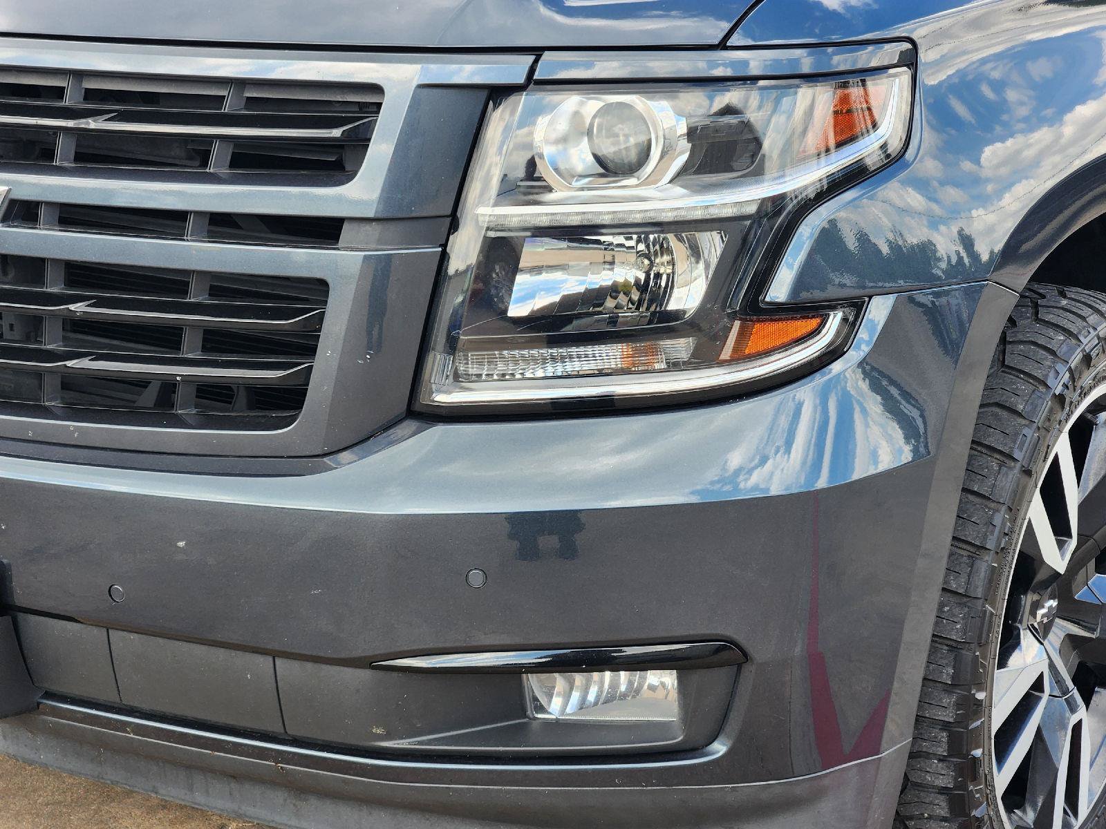 Used 2019 Chevrolet Tahoe Premier w/ RST 6.2L Performance Edition RWD image 8