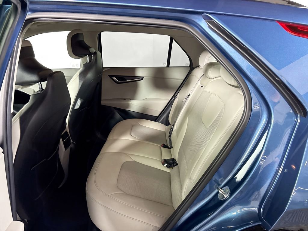 Certified 2023 Kia Niro Wind FWD image 21