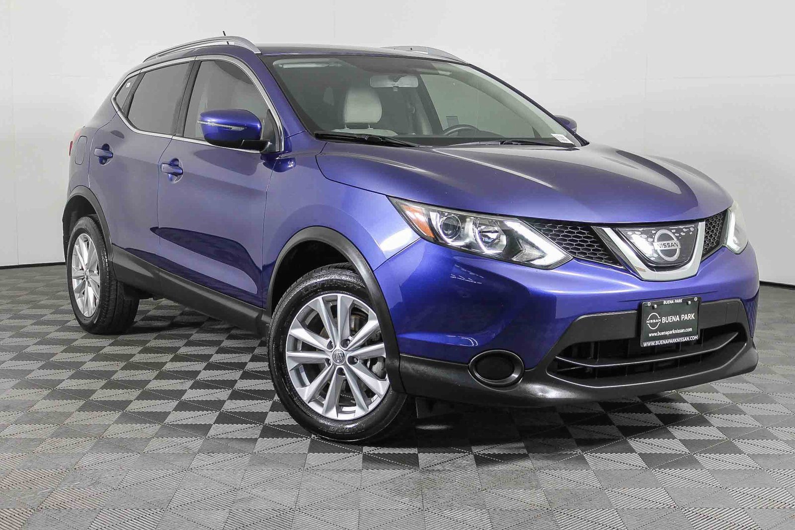 Used 2018 Nissan Rogue Sport SV