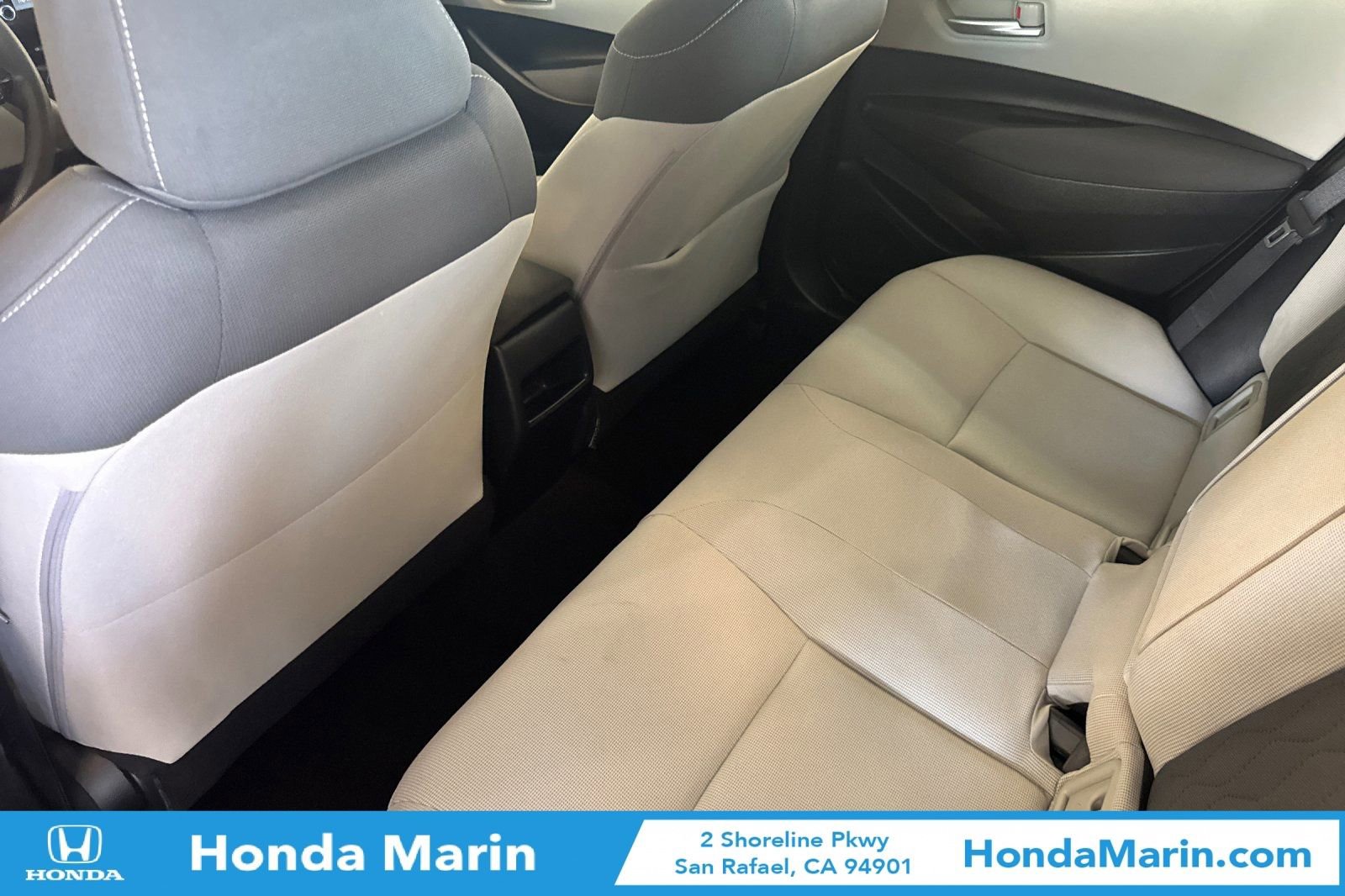 Used 2020 Toyota Corolla LE FWD image 15