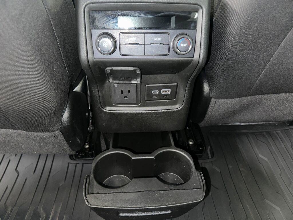 Certified 2023 GMC Acadia SLE w/ Driver Convenience Package image 20