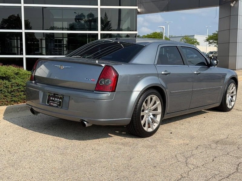 Used 2006 Chrysler 300 SRT8 w/ SRT Option Group II RWD image 3
