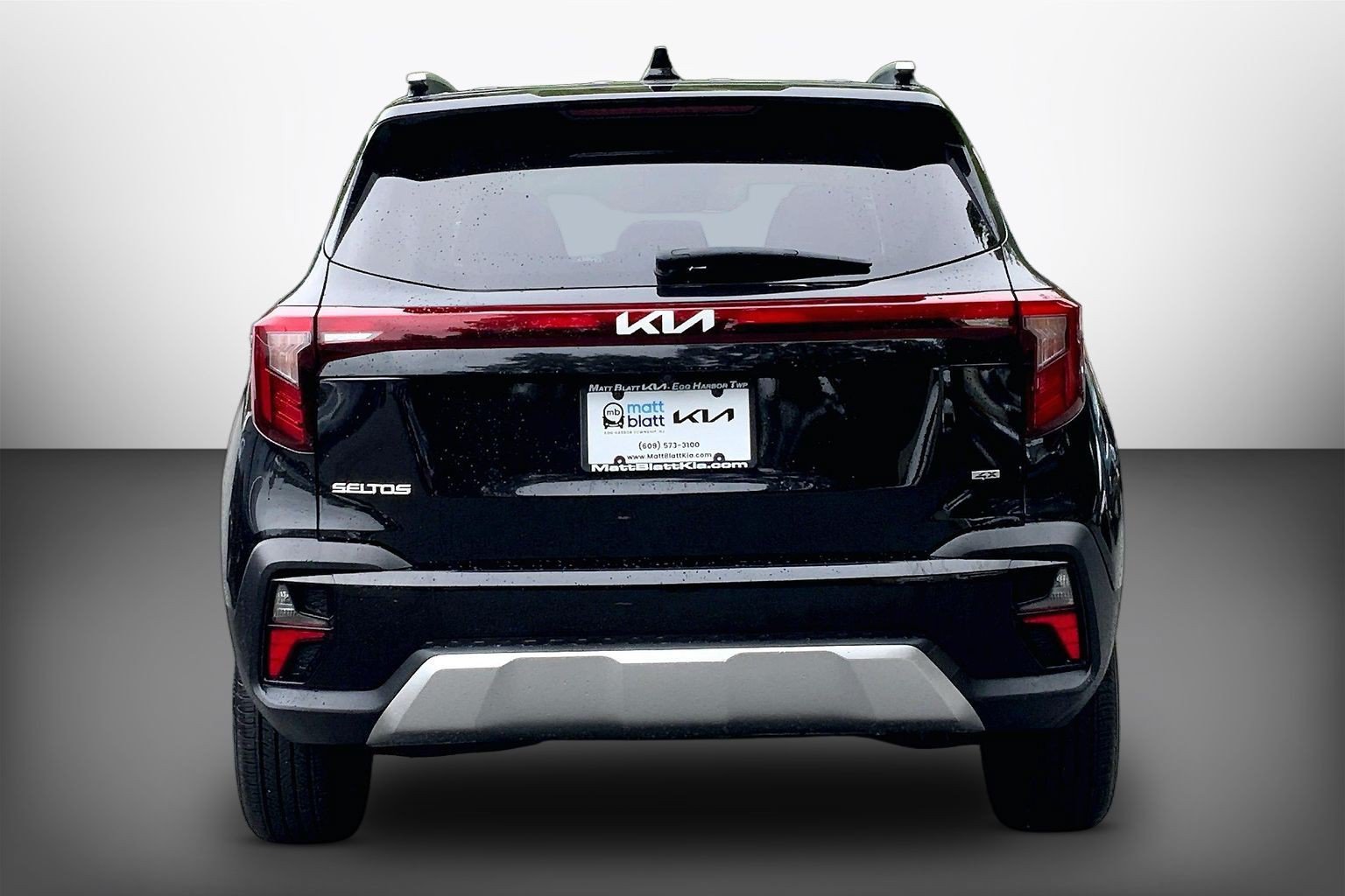Used 2024 Kia Seltos S AWD/4WD image 6