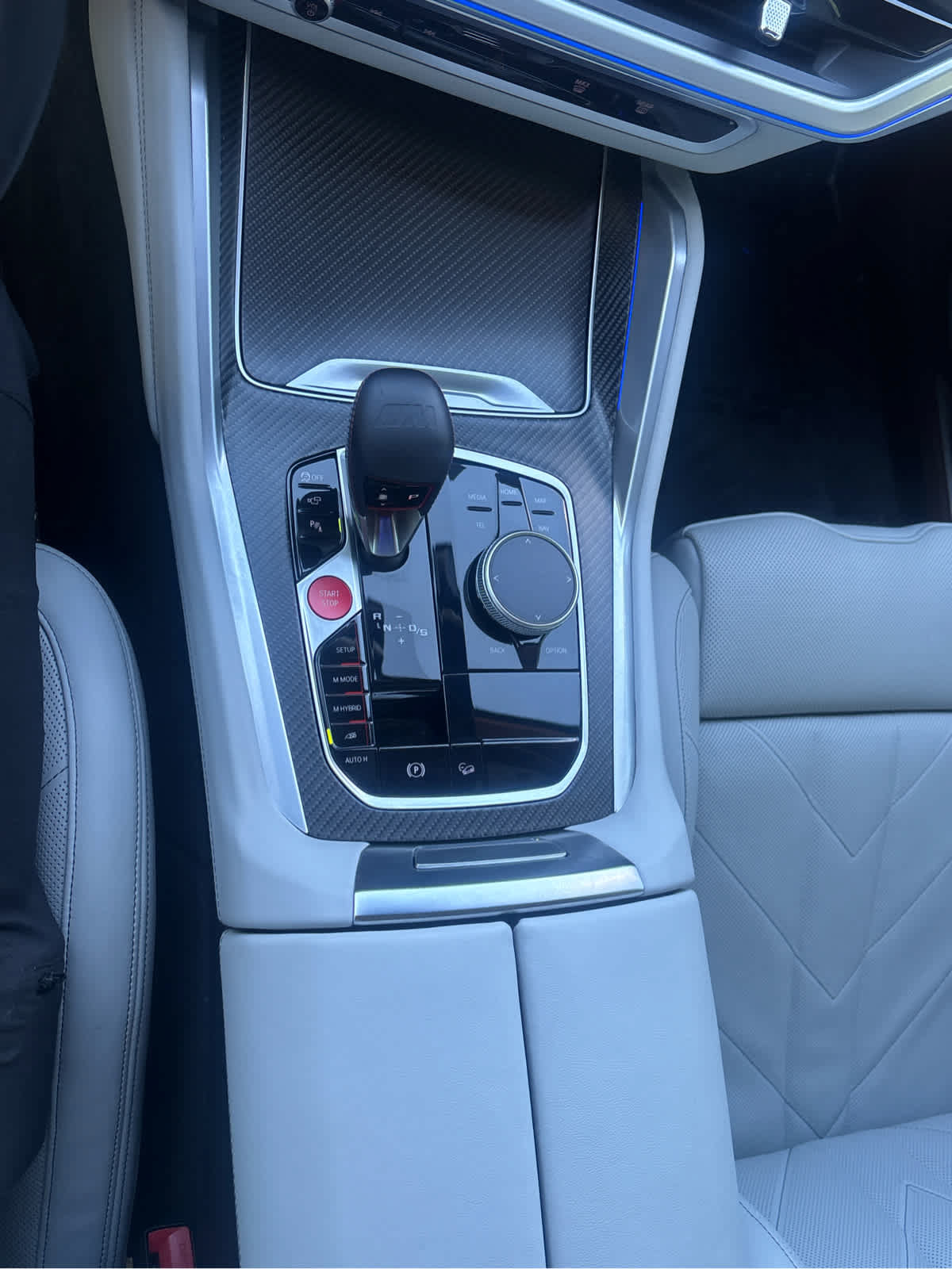 Used 2025 BMW XM AWD/4WD image 13