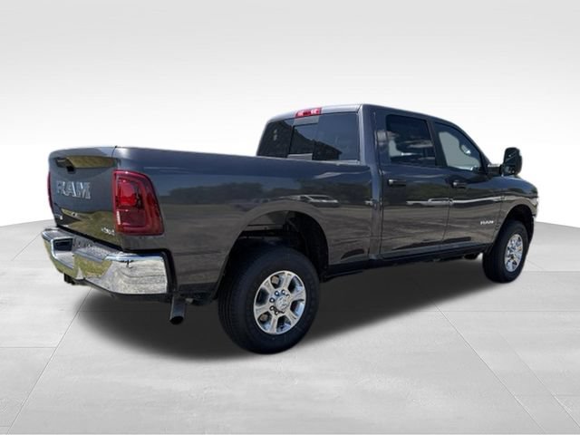 New 2026 RAM 2500 Big Horn AWD/4WD image 16