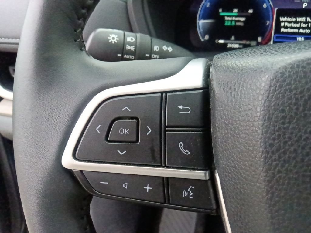 Used 2025 Toyota Grand Highlander AWD image 17