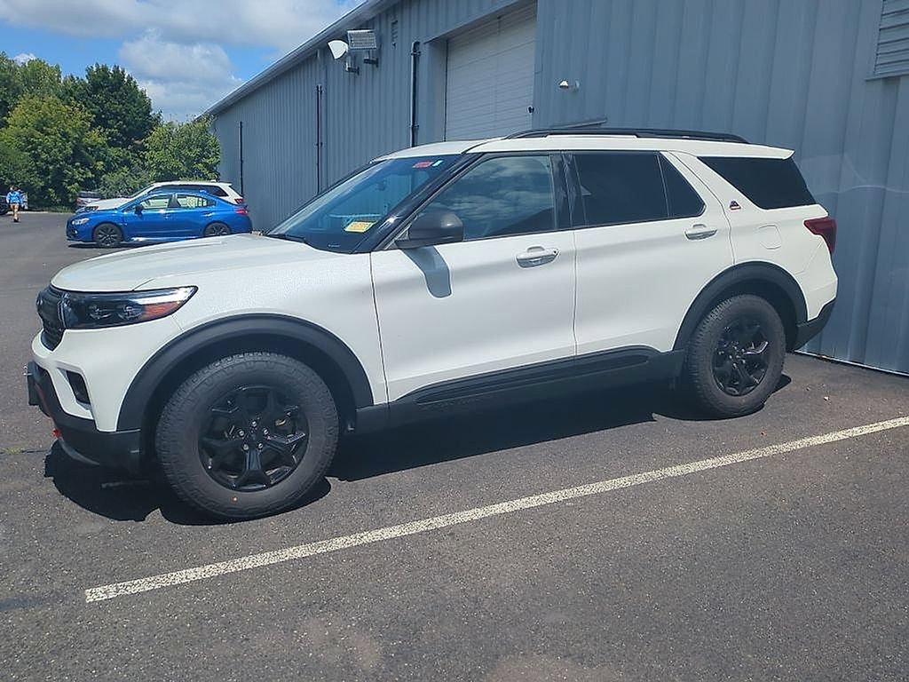 Used 2024 Ford Explorer Timberline AWD/4WD image 2